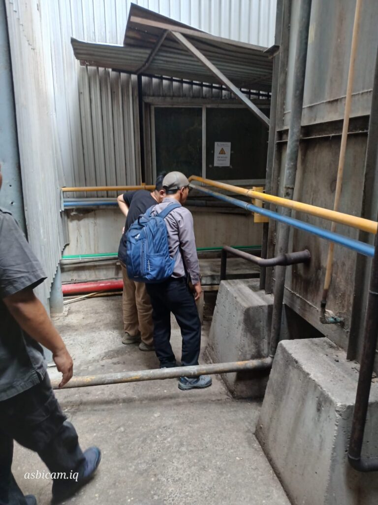 Konsultan IPAL Industri melakukan inspeksi instalasi pengolahan air limbah industri