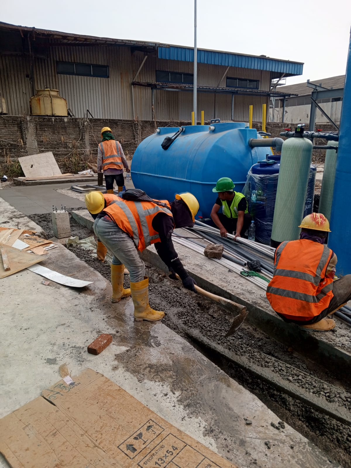 Konsultan IPAL Industri sedang melakukan upgrading IPAL, PT. Nata Konsultan Aurora sekaligus sebagai Konsultan Perizinan lingkungan